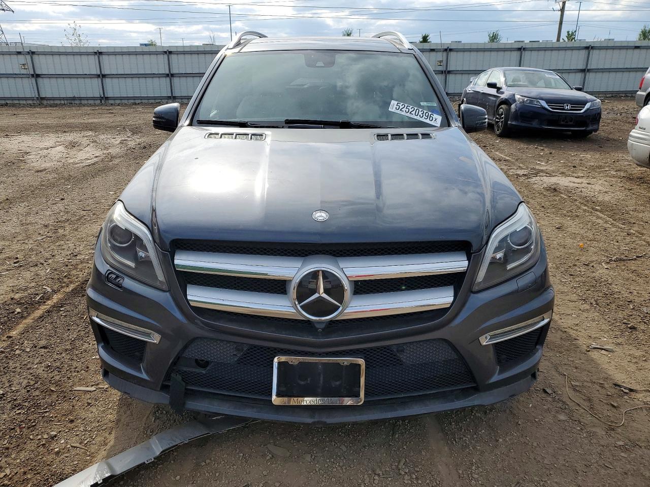 2015 Mercedes-benz Gl 550 4matic Угольный vin: 4JGDF7DE3FA472951