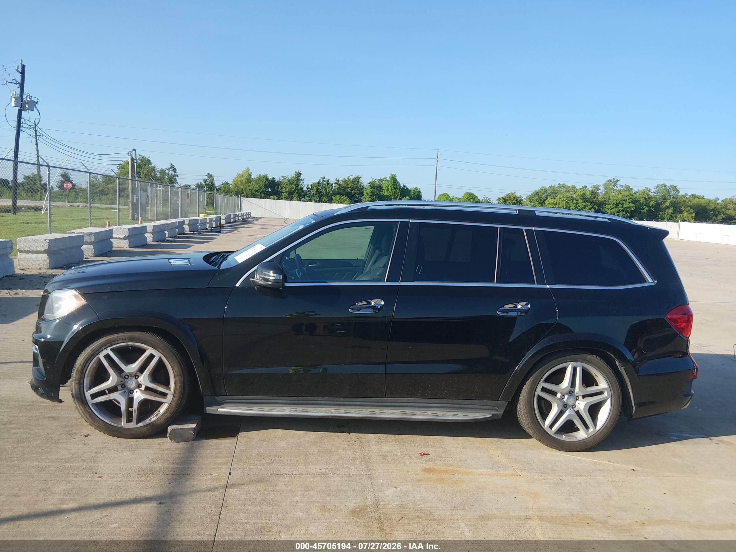 2015 Mercedes-benz Gl 550 4matic Black vin: 4JGDF7DE3FA551925