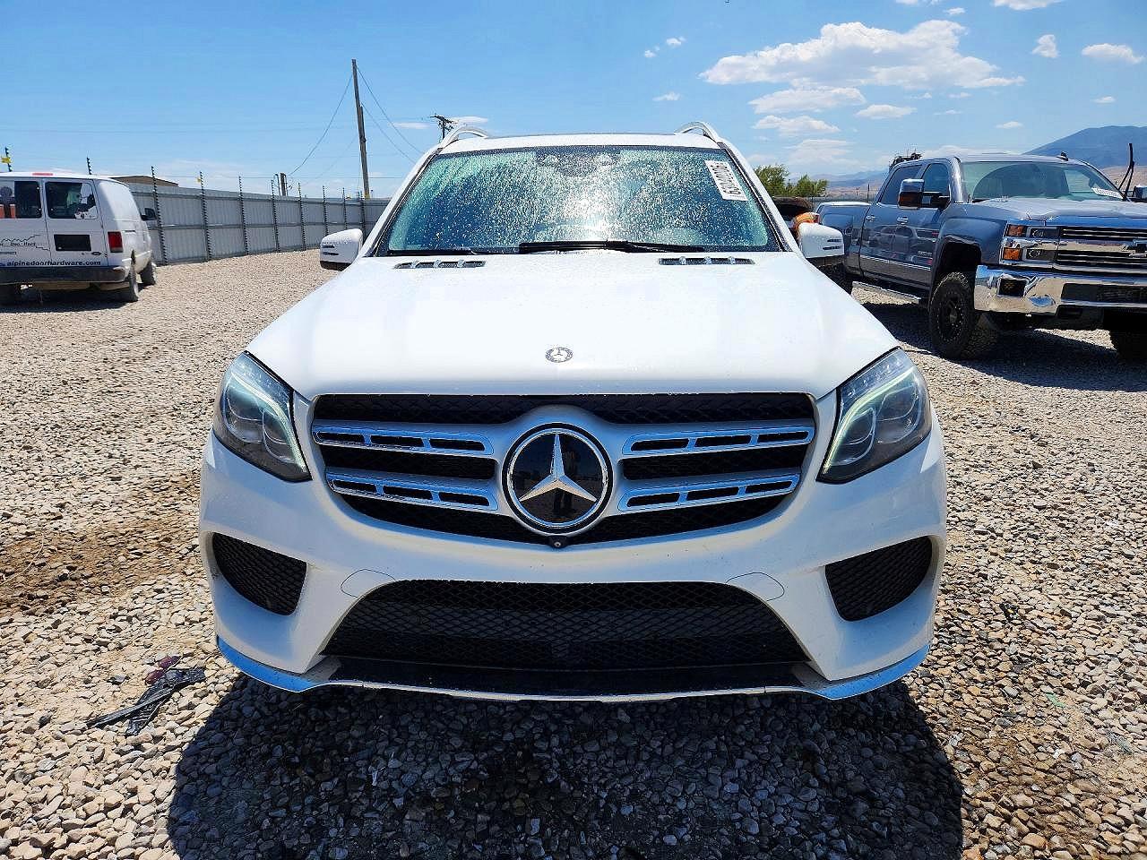 2017 Mercedes-benz Gls 550 4matic White vin: 4JGDF7DE3HA771908