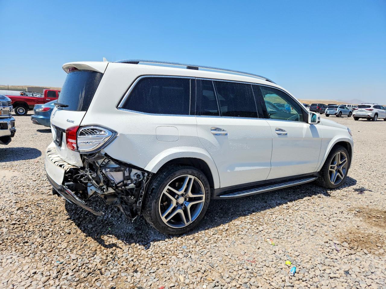 2017 Mercedes-benz Gls 550 4matic White vin: 4JGDF7DE3HA771908