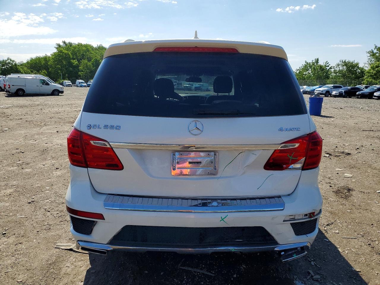 2014 Mercedes-benz Gl 550 4matic White vin: 4JGDF7DE4EA293607