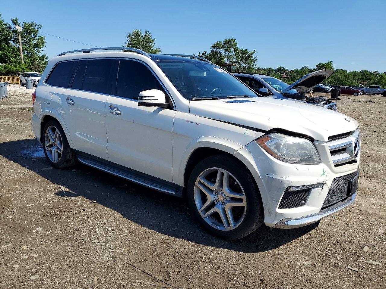 2014 Mercedes-benz Gl 550 4matic White vin: 4JGDF7DE4EA293607