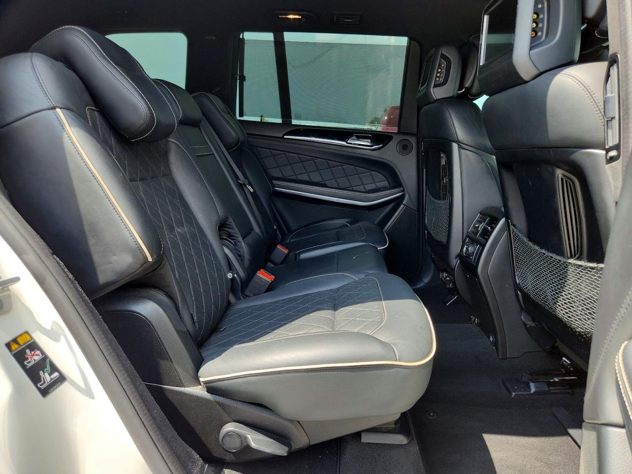 2014 Mercedes-benz Gl 550 4matic White vin: 4JGDF7DE4EA310261