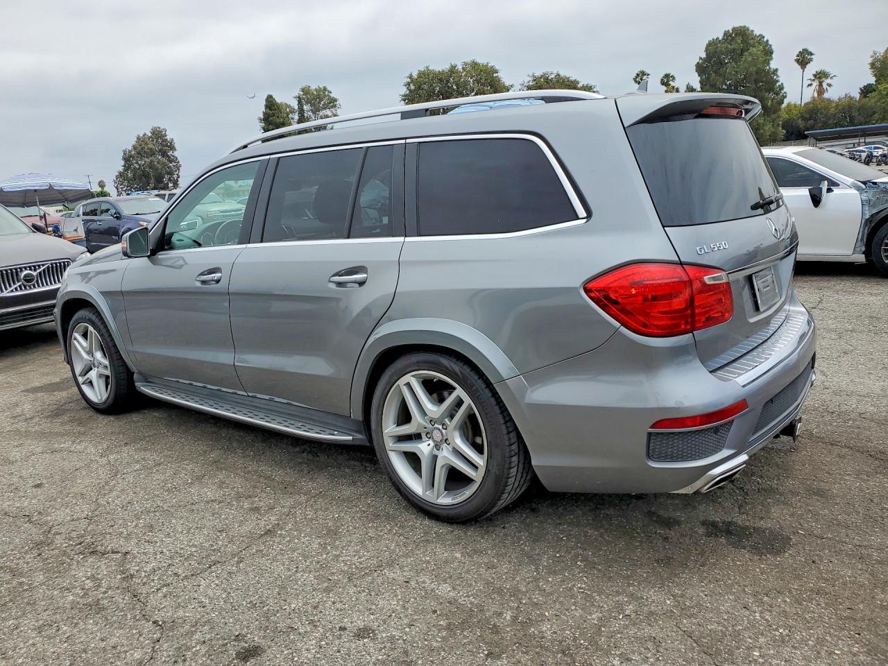 2014 Mercedes-benz Gl 550 4matic Silver vin: 4JGDF7DE4EA333099