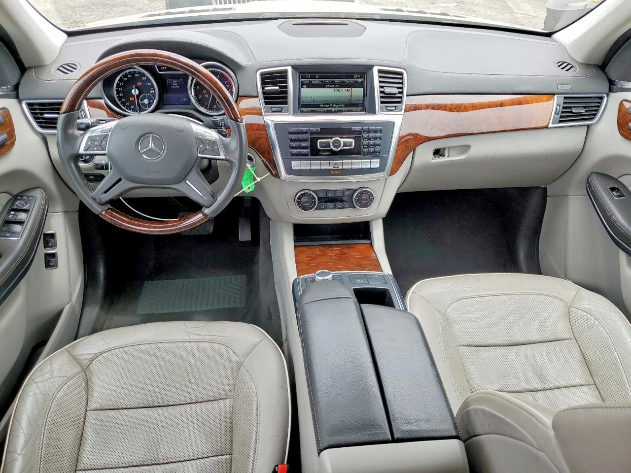 2014 Mercedes-benz Gl 550 4matic Silver vin: 4JGDF7DE4EA333099