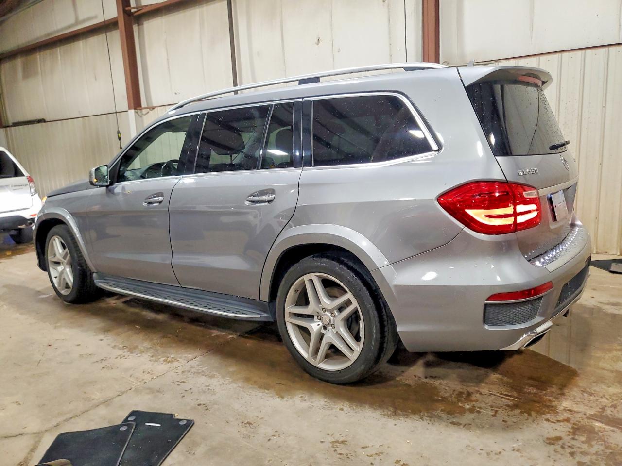 2015 Mercedes-benz Gl 550 4matic Gray vin: 4JGDF7DE4FA475115