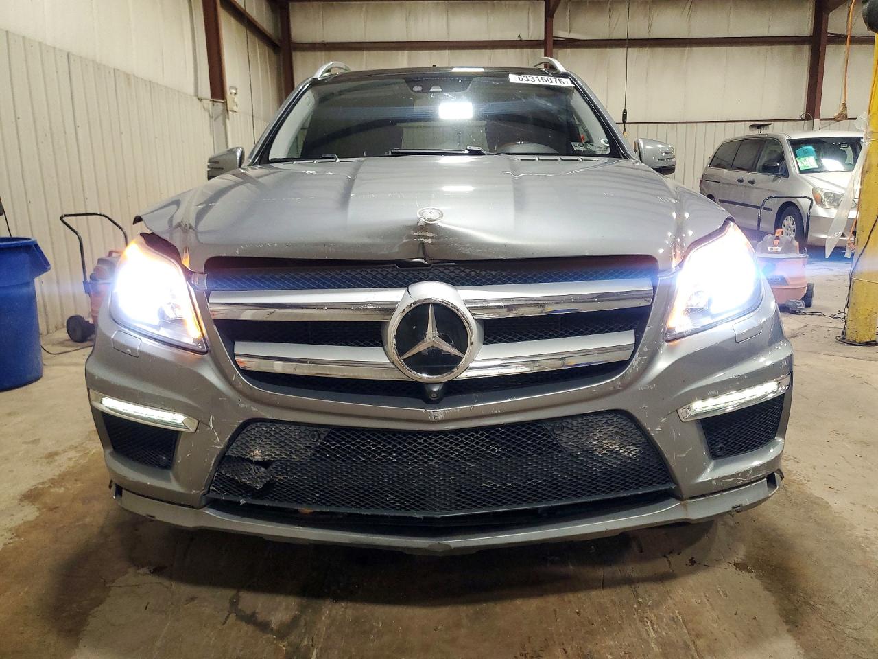 2015 Mercedes-benz Gl 550 4matic Gray vin: 4JGDF7DE4FA475115