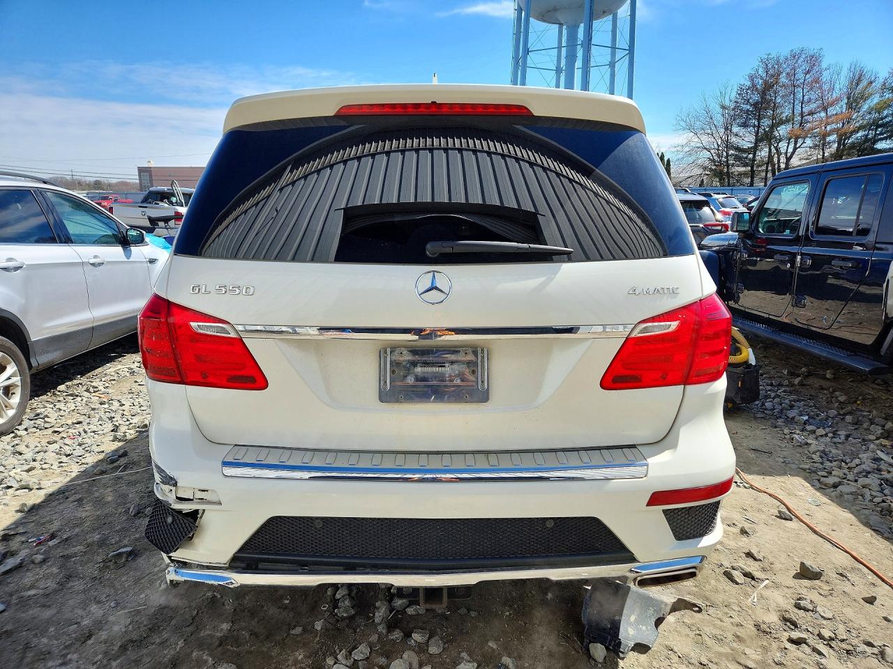 2015 Mercedes-benz Gl 550 4matic White vin: 4JGDF7DE4FA540478