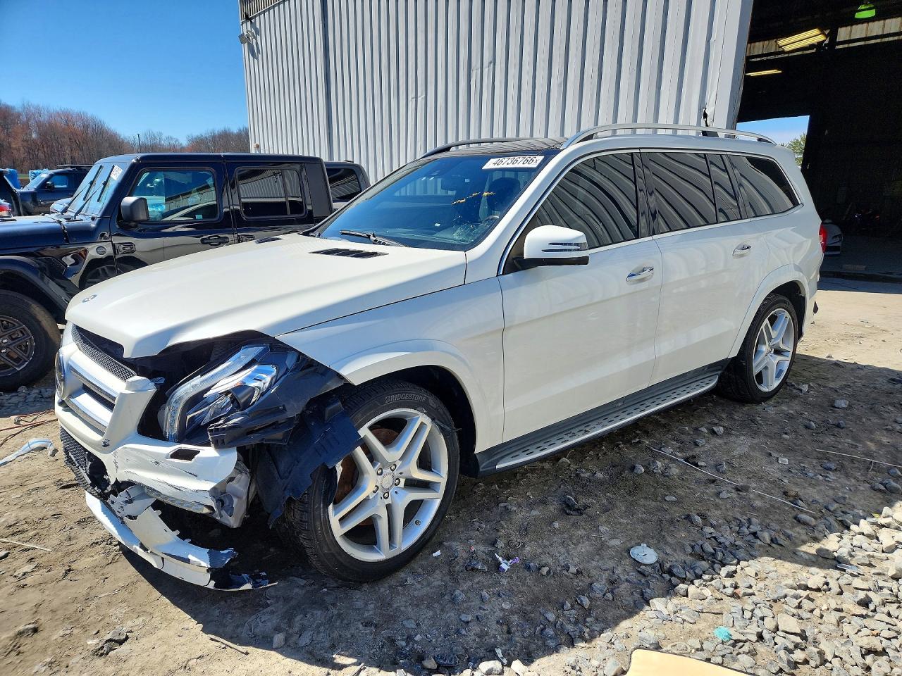 2015 Mercedes-benz Gl 550 4matic White vin: 4JGDF7DE4FA540478
