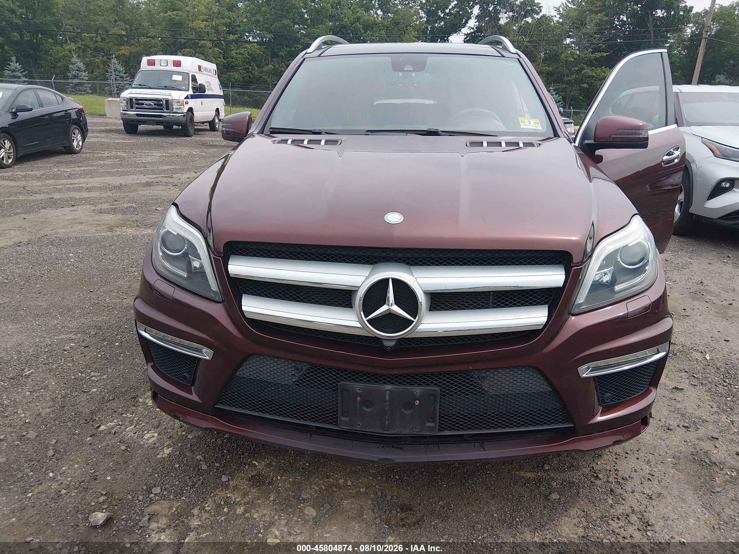 2015 Mercedes-benz Gl 550 4matic Maroon vin: 4JGDF7DE4FA552906