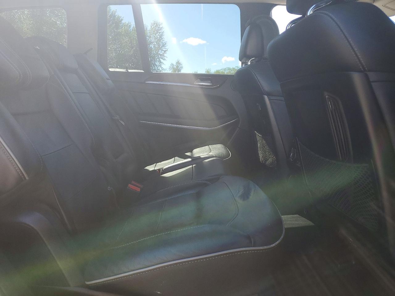 2013 Mercedes-benz Gl 550 4matic Черный vin: 4JGDF7DE5DA127000