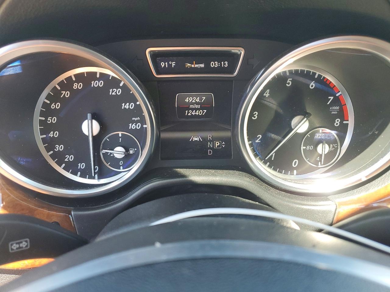 2013 Mercedes-benz Gl 550 4matic Черный vin: 4JGDF7DE5DA127000