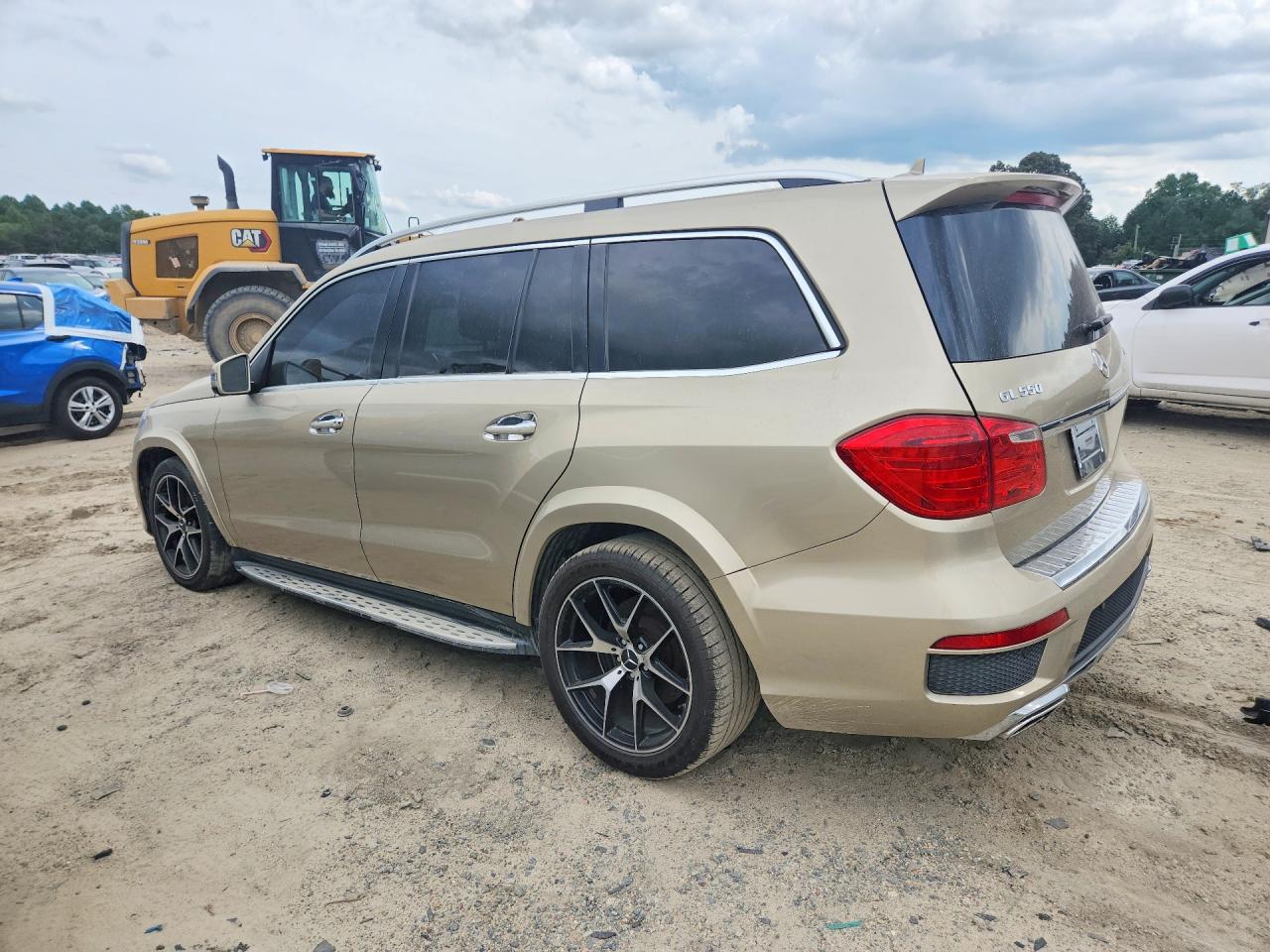 2013 Mercedes-benz Gl 550 4matic Gold vin: 4JGDF7DE5DA244124