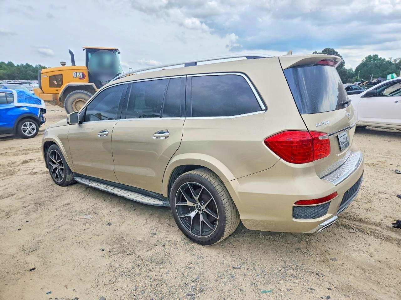 2013 Mercedes-benz Gl 550 4matic Gold vin: 4JGDF7DE5DA244124