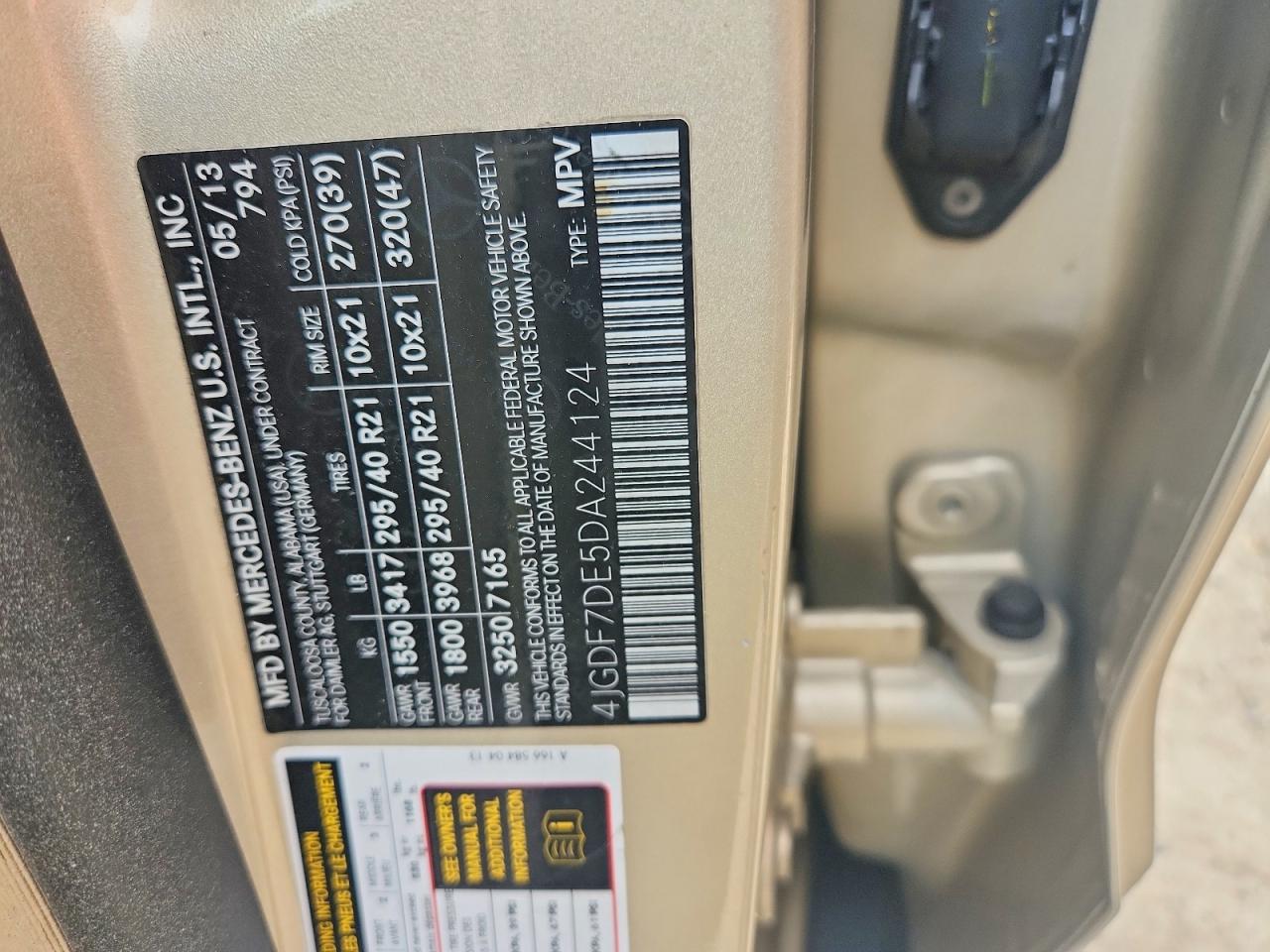 2013 Mercedes-benz Gl 550 4matic Gold vin: 4JGDF7DE5DA244124