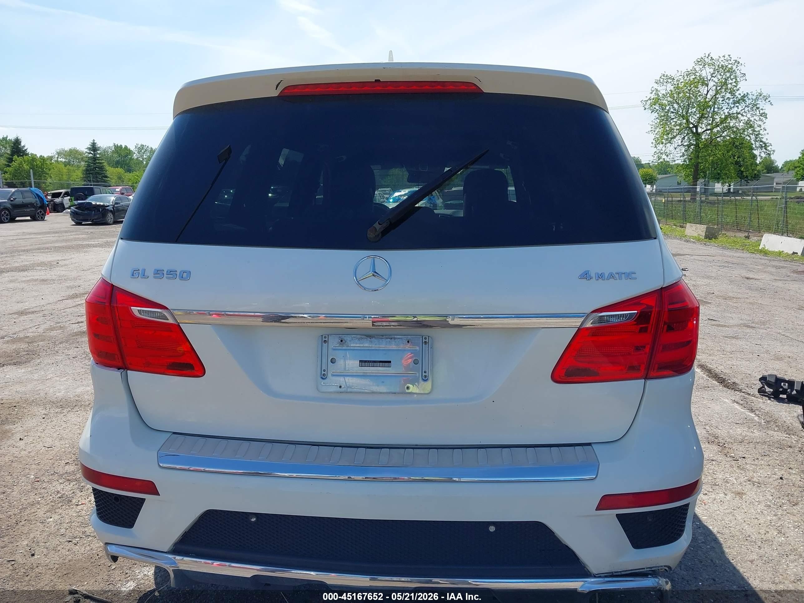 2015 Mercedes-benz Gl 550 4matic White vin: 4JGDF7DE5FA521597