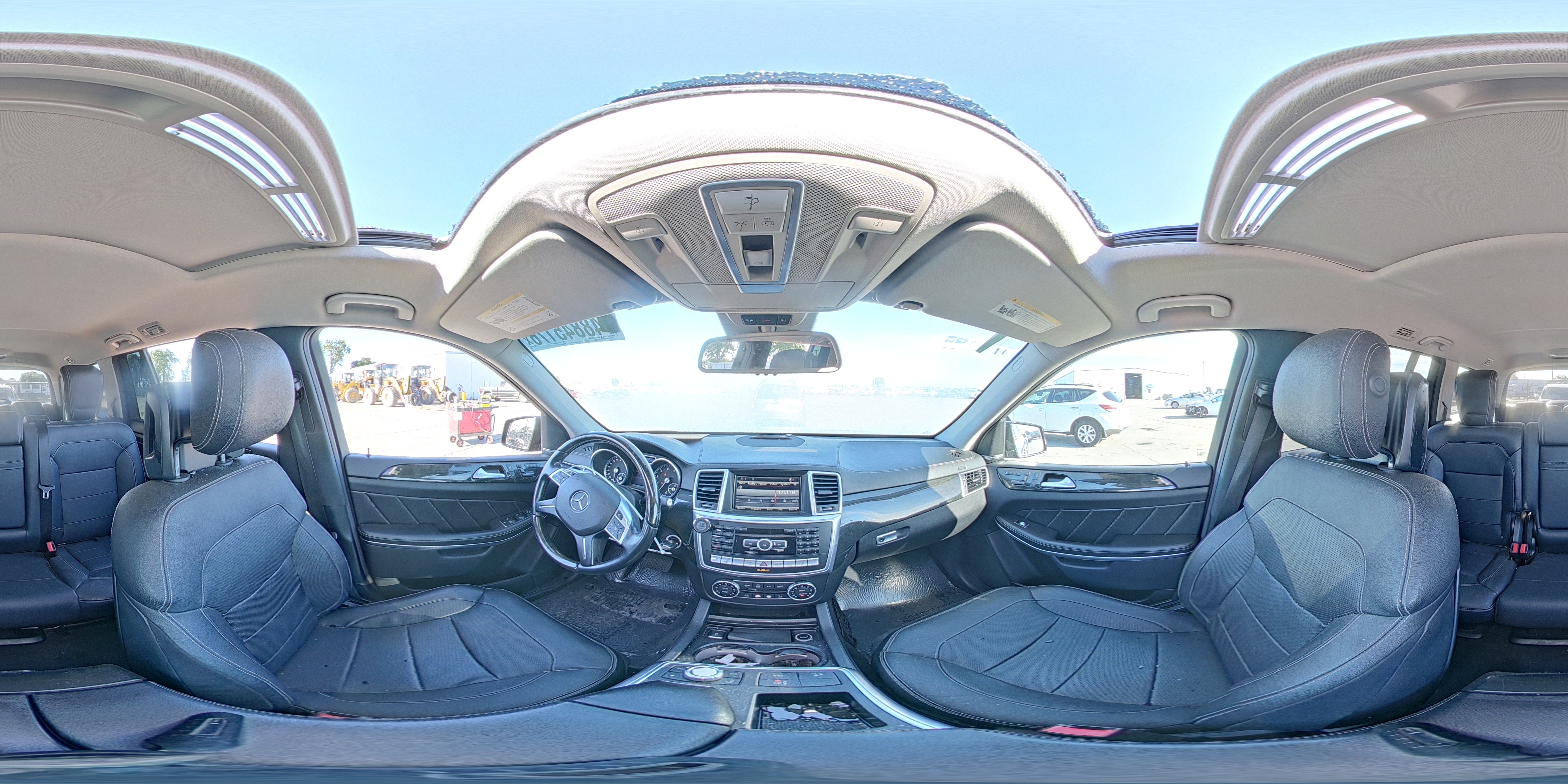2015 Mercedes-benz Gl 550 4matic Черный vin: 4JGDF7DE5FA579175