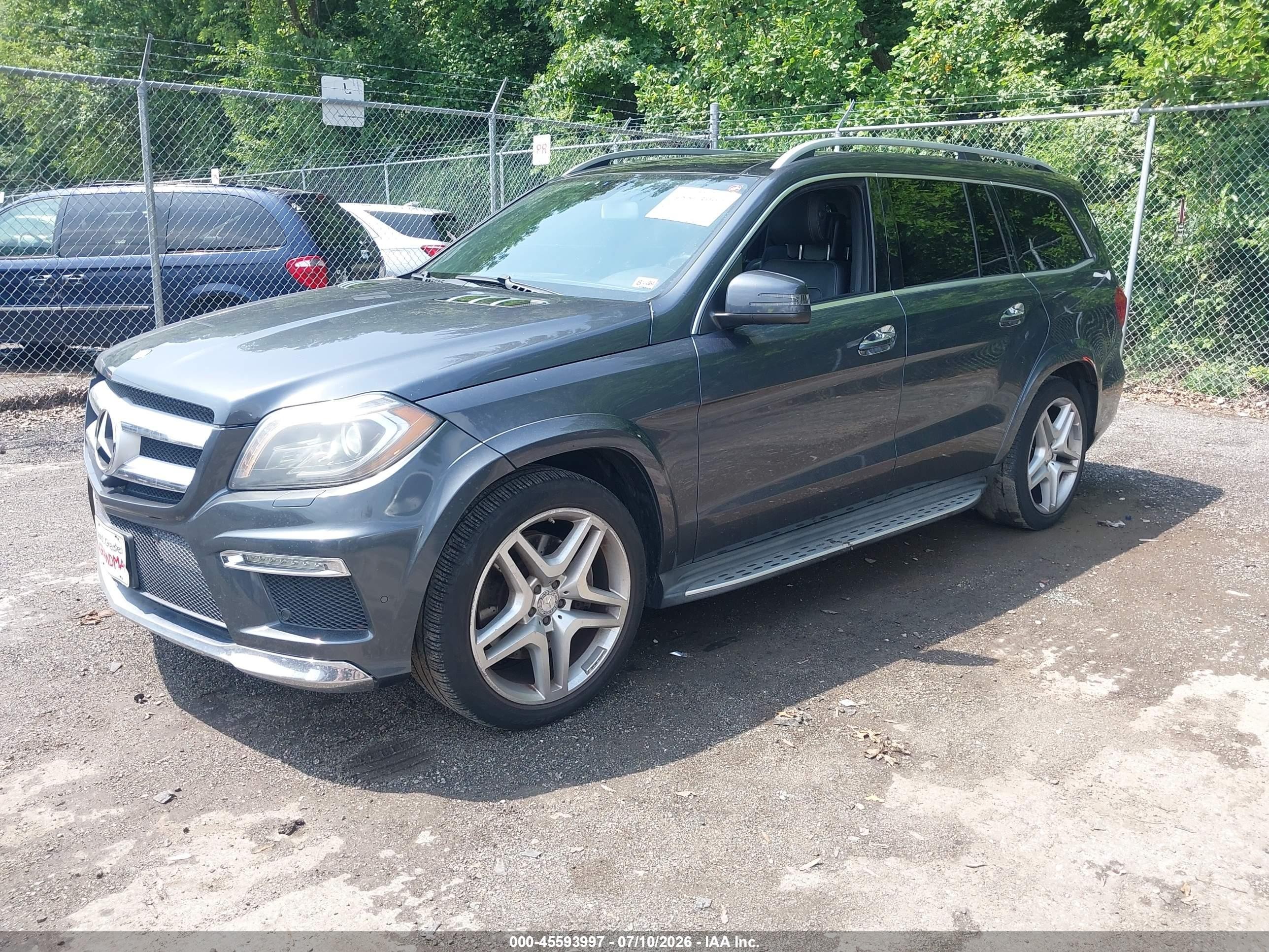 2014 Mercedes-benz Gl 550 4matic Gray vin: 4JGDF7DE6EA311444