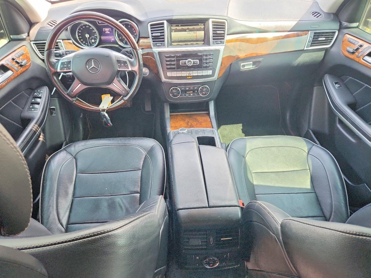 2014 Mercedes-benz Gl 550 4matic Черный vin: 4JGDF7DE7EA319147