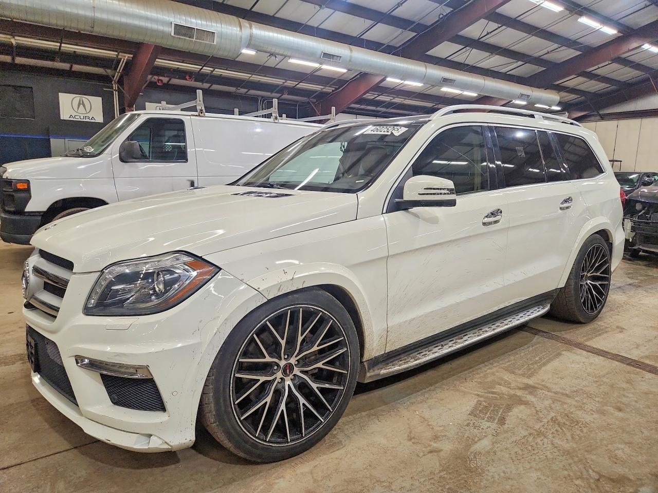 2013 Mercedes-benz Gl 550 4matic White vin: 4JGDF7DE8DA150223