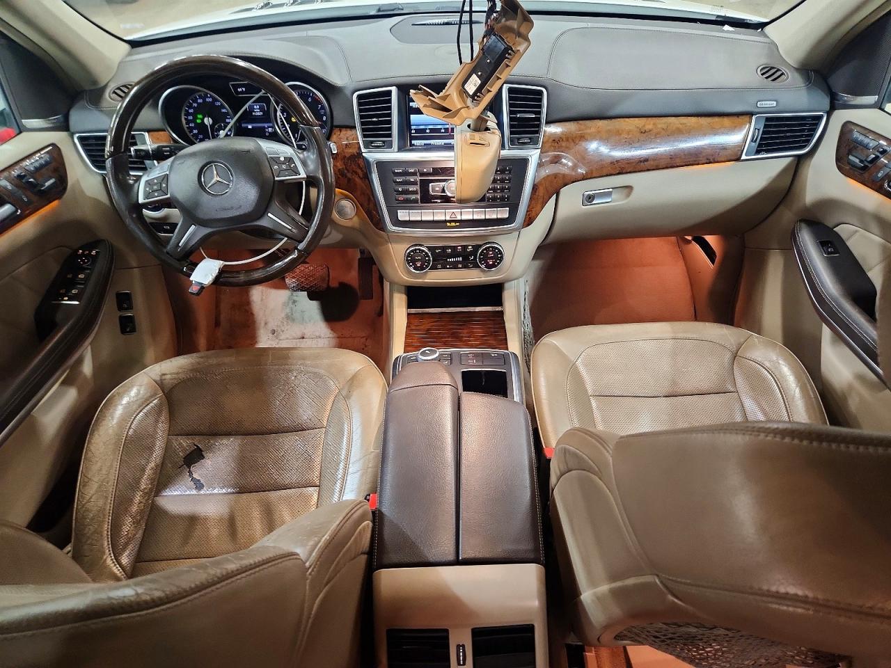 2013 Mercedes-benz Gl 550 4matic White vin: 4JGDF7DE8DA150223