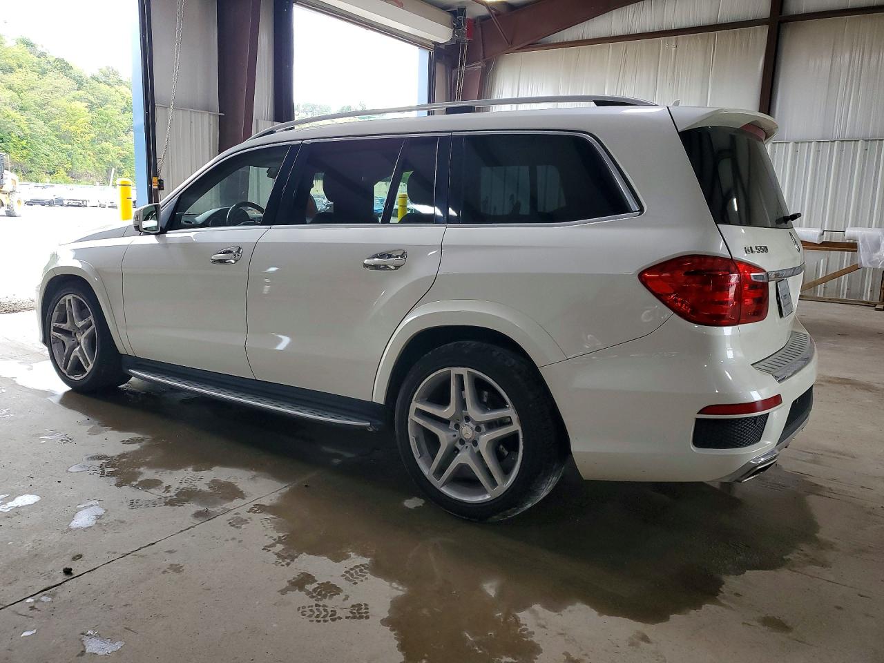 2013 Mercedes-benz Gl 550 4matic White vin: 4JGDF7DE8DA163778