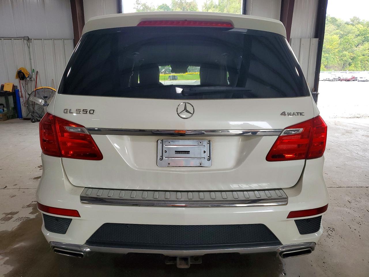 2013 Mercedes-benz Gl 550 4matic White vin: 4JGDF7DE8DA163778