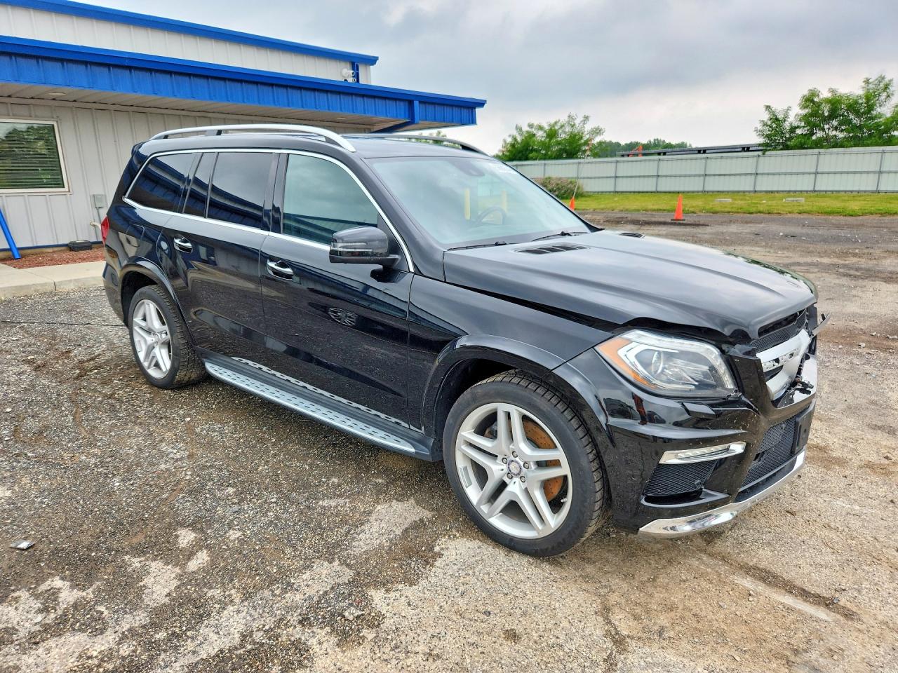 2015 Mercedes-benz Gl 550 4matic Черный vin: 4JGDF7DE8FA476526