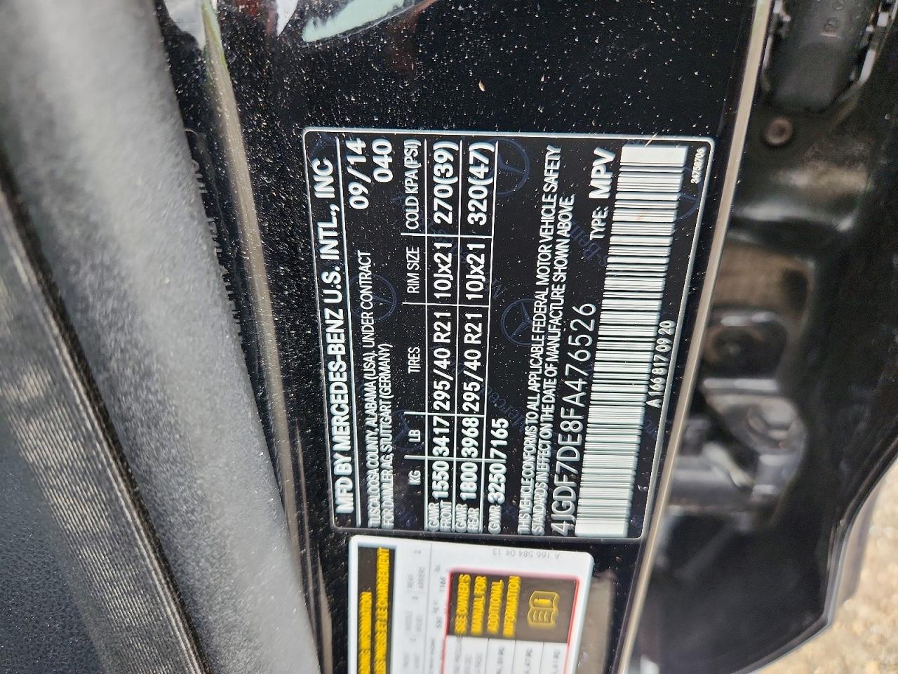 2015 Mercedes-benz Gl 550 4matic Черный vin: 4JGDF7DE8FA476526