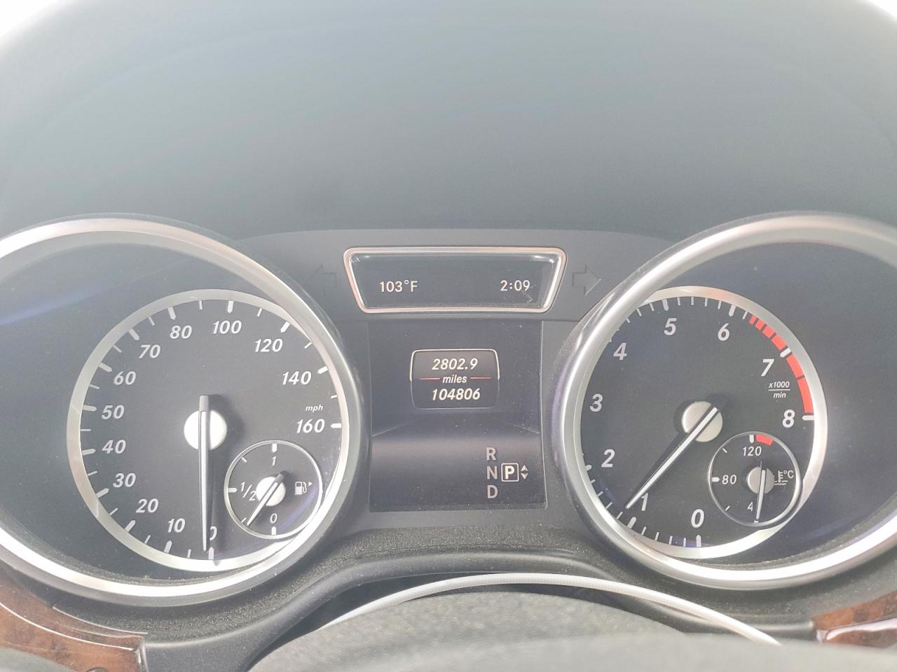 2015 Mercedes-benz Gl 550 4matic White vin: 4JGDF7DE8FA546199
