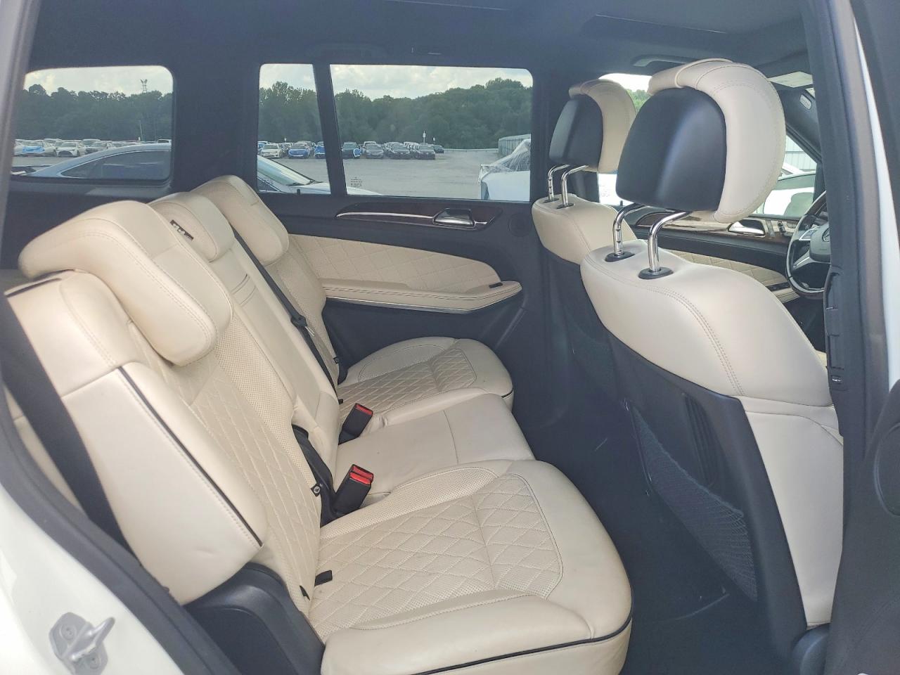 2015 Mercedes-benz Gl 550 4matic White vin: 4JGDF7DE8FA546199