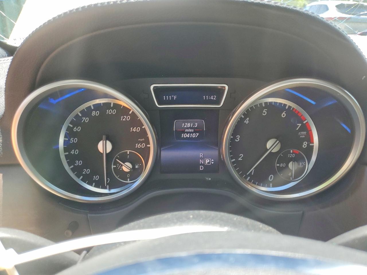 2015 Mercedes-benz Gl 550 4matic White vin: 4JGDF7DE8FA570275