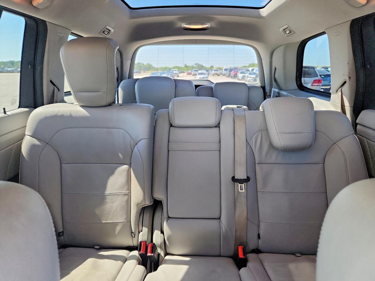 2013 Mercedes-benz Gl 550 4matic Silver vin: 4JGDF7DE9DA117831