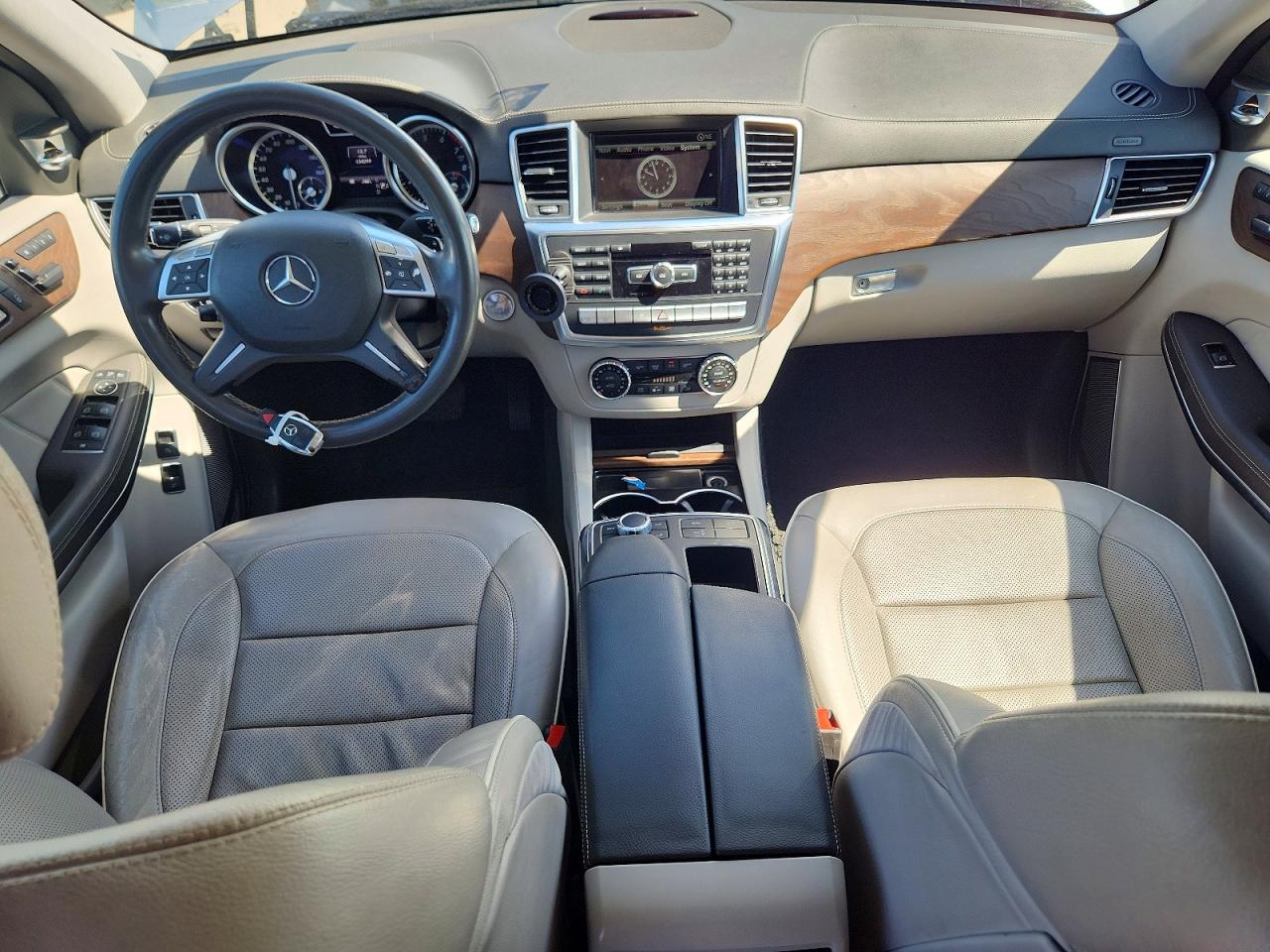 2013 Mercedes-benz Gl 550 4matic Silver vin: 4JGDF7DE9DA117831