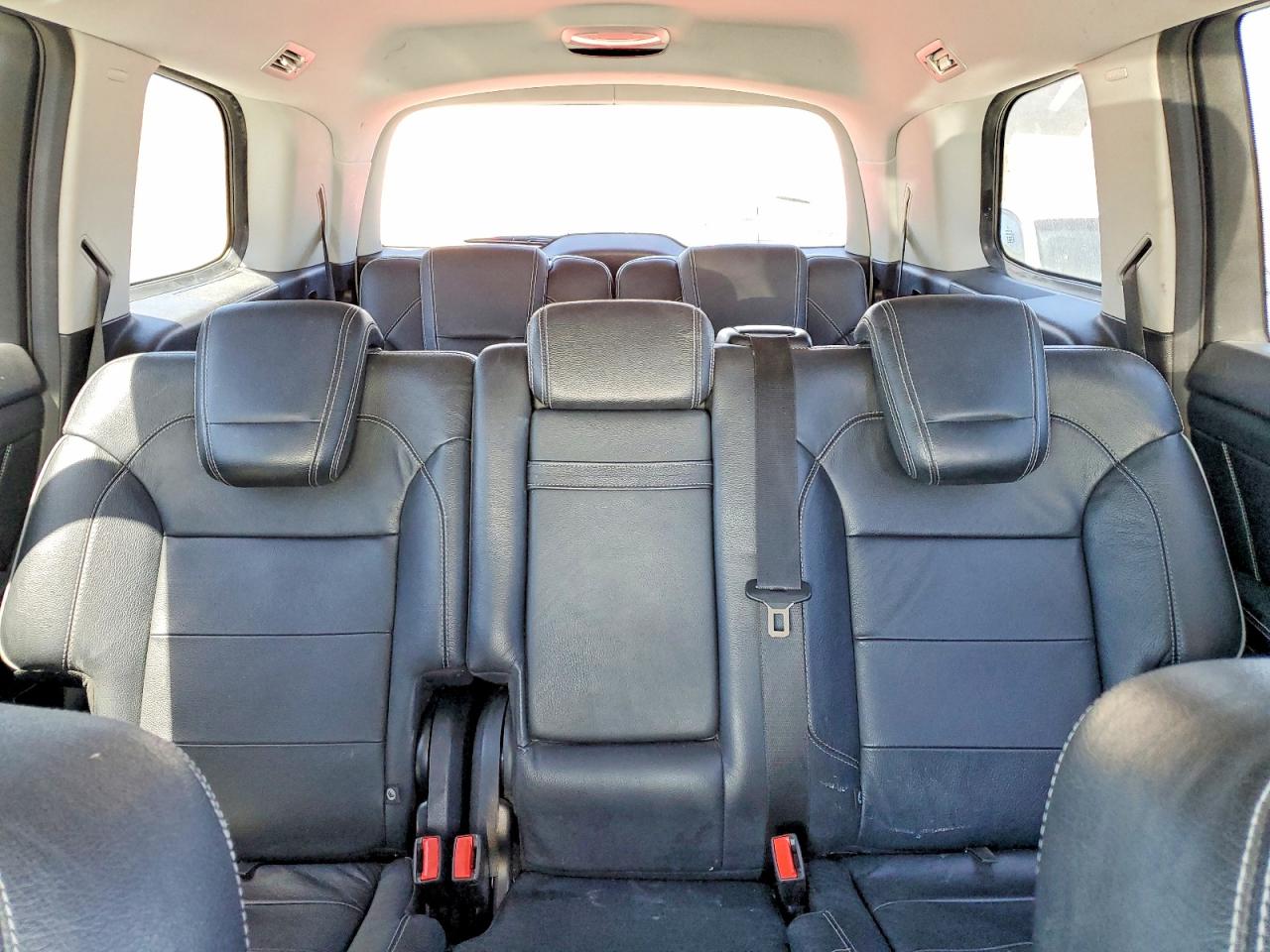 2014 Mercedes-benz Gl 550 4matic Белый vin: 4JGDF7DE9EA330165