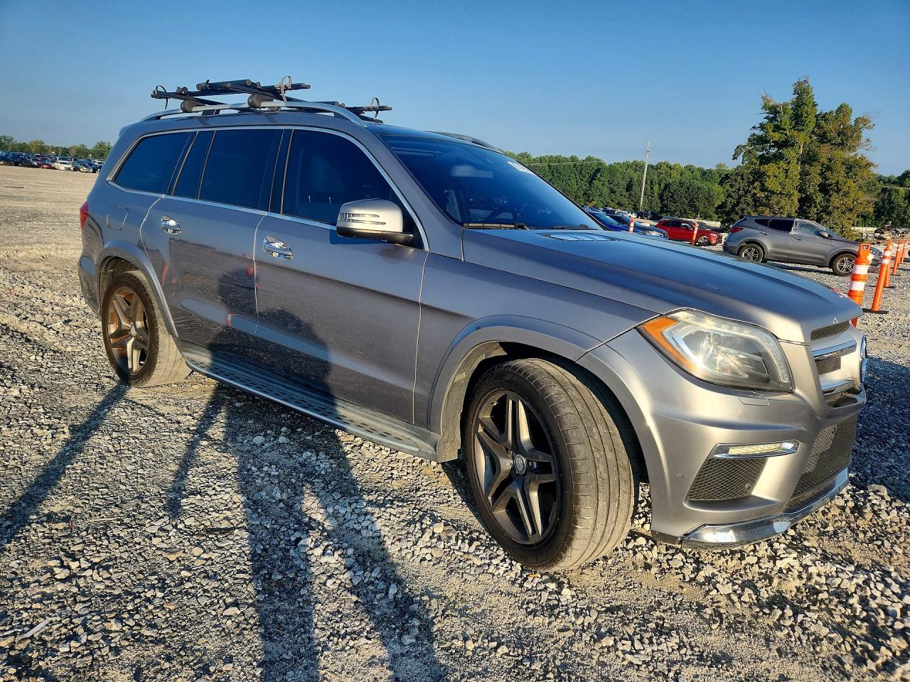 2015 Mercedes-benz Gl 550 4matic Серебряный vin: 4JGDF7DE9FA481007