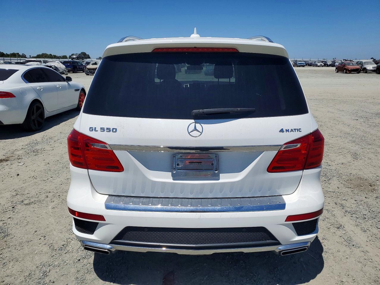 2014 Mercedes-benz Gl 550 4matic Белый vin: 4JGDF7DEXEA316310