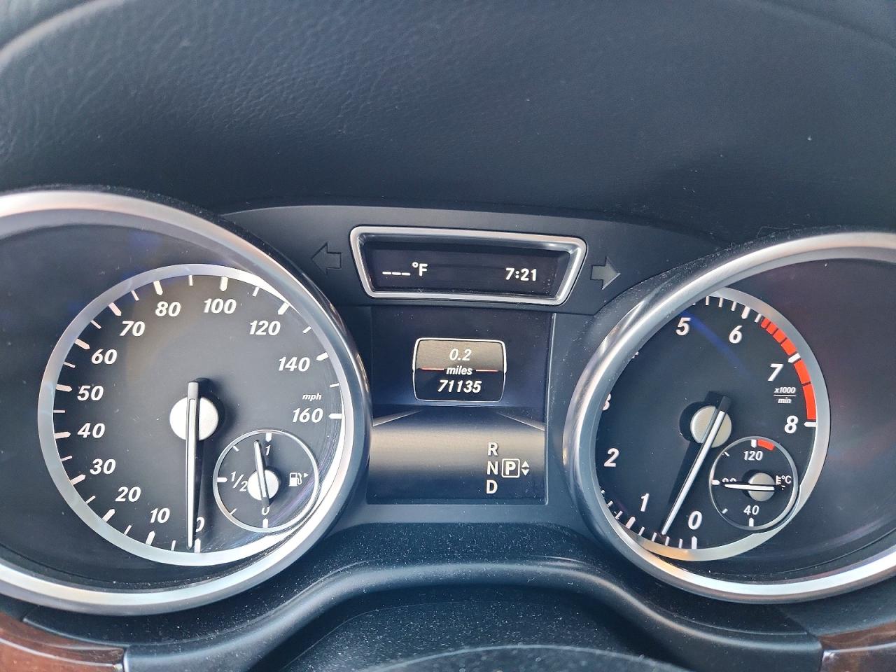 2014 Mercedes-benz Gl 550 4matic Silver vin: 4JGDF7DEXEA380797