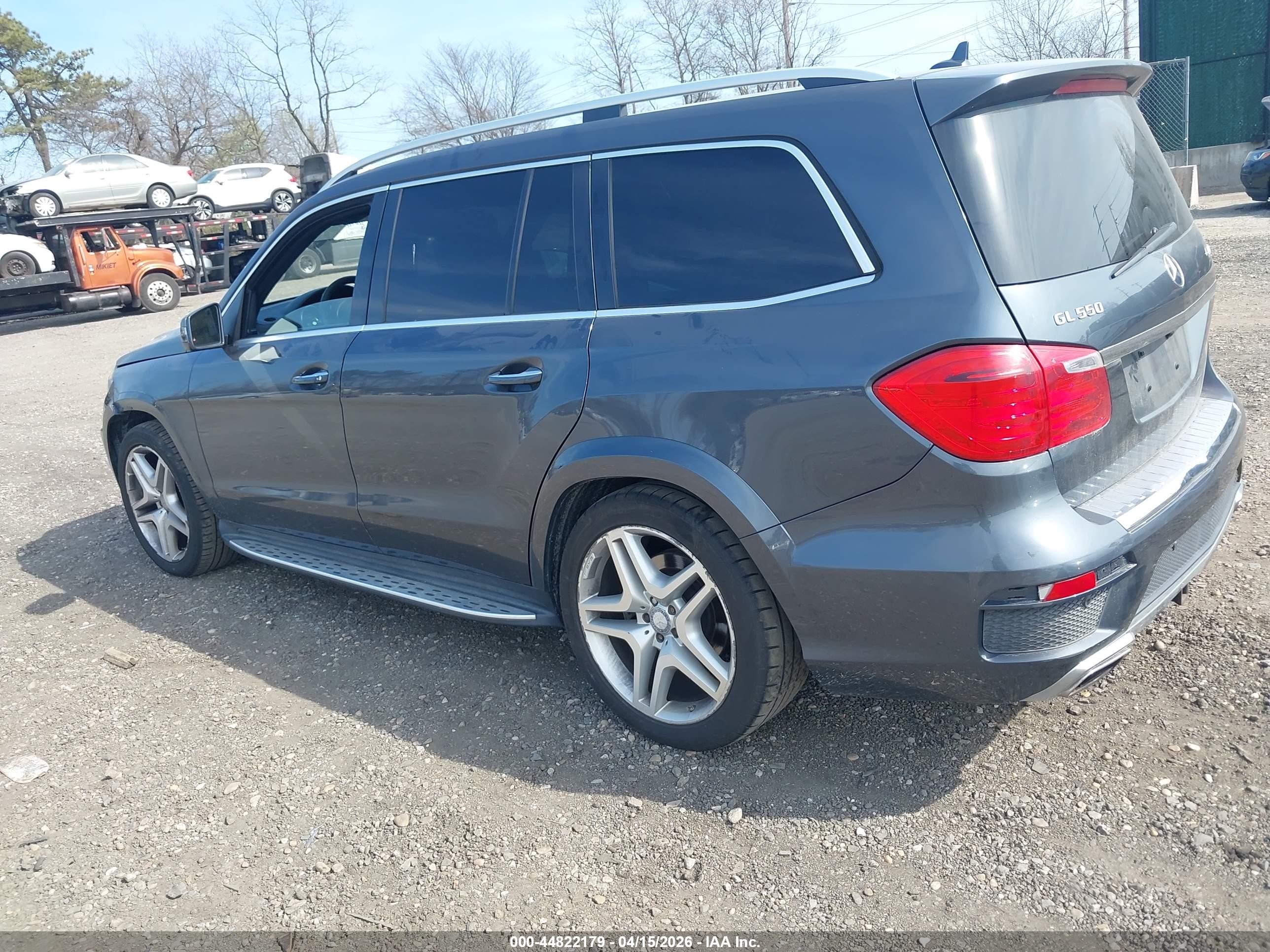 2015 Mercedes-benz Gl 550 4matic Gray vin: 4JGDF7DEXFA442832