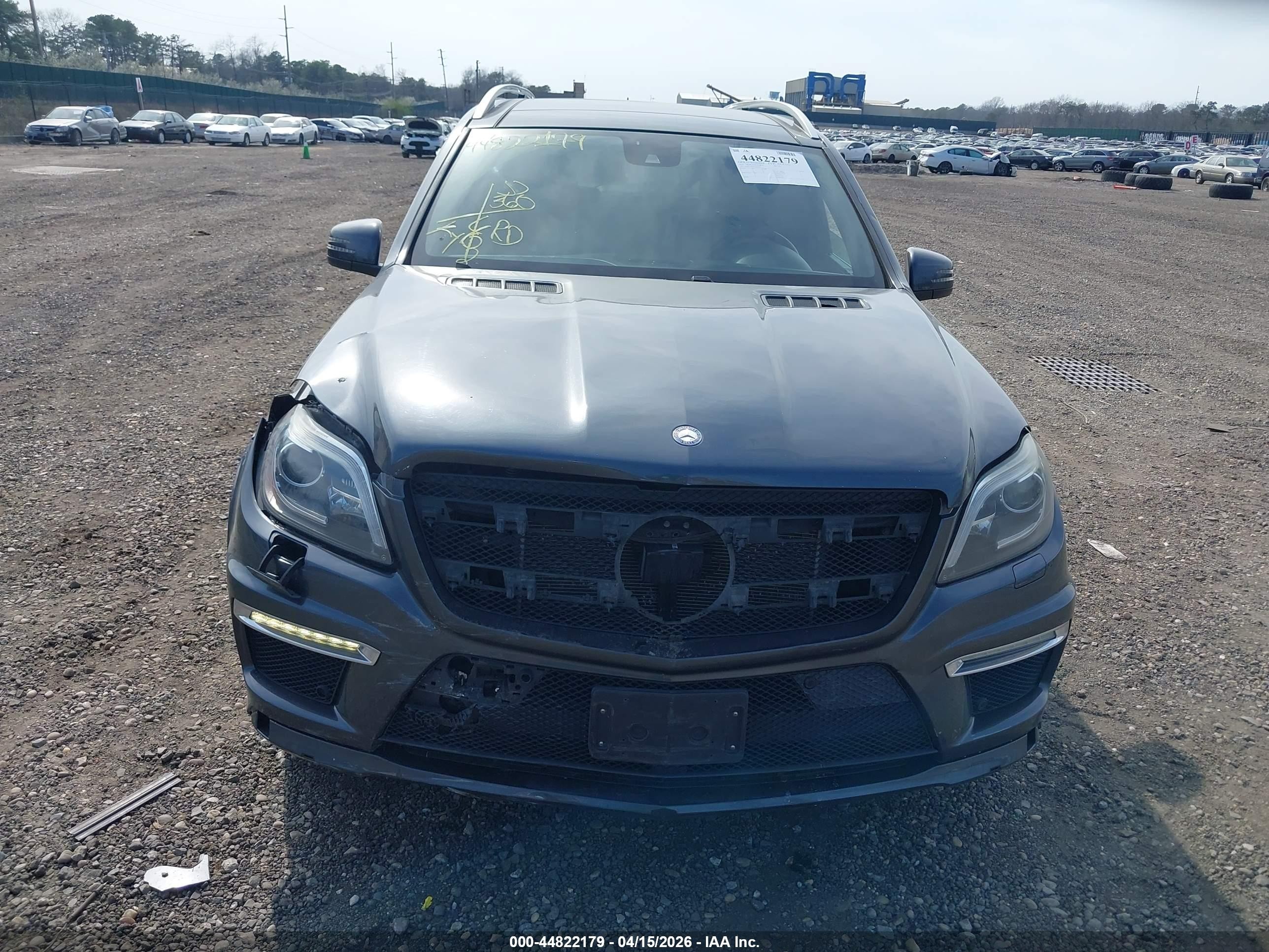 2015 Mercedes-benz Gl 550 4matic Gray vin: 4JGDF7DEXFA442832