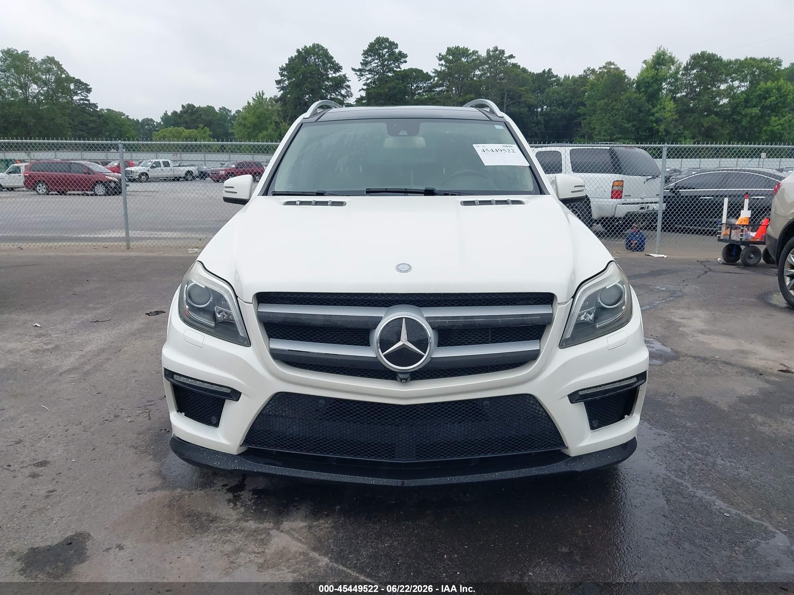 2015 Mercedes-benz Gl 550 4matic White vin: 4JGDF7DEXFA490041