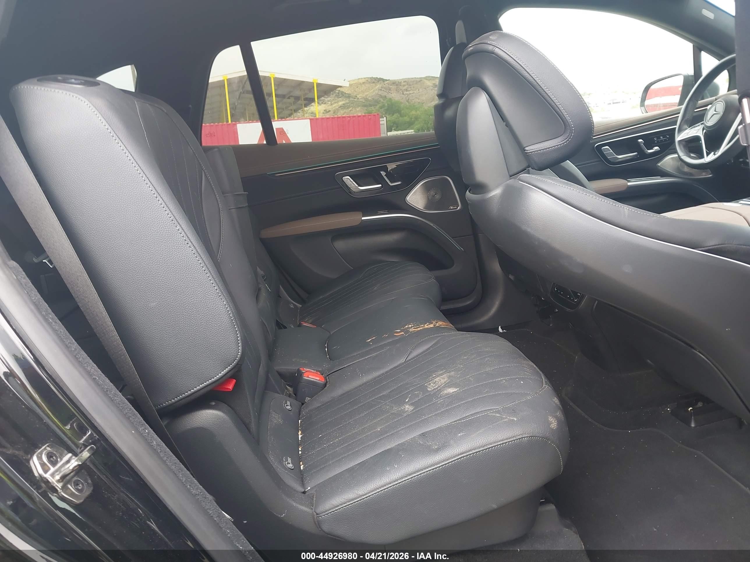 2023 Mercedes-benz Eqs 450+ Suv   Черный vin: 4JGDM2DB6PA027197