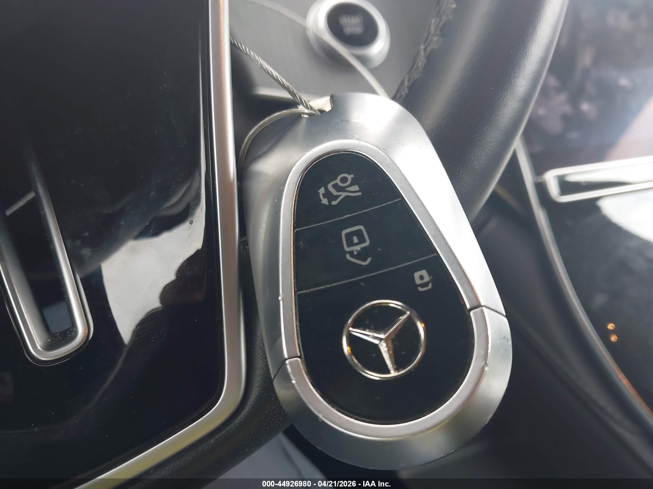 2023 Mercedes-benz Eqs 450+ Suv   Черный vin: 4JGDM2DB6PA027197
