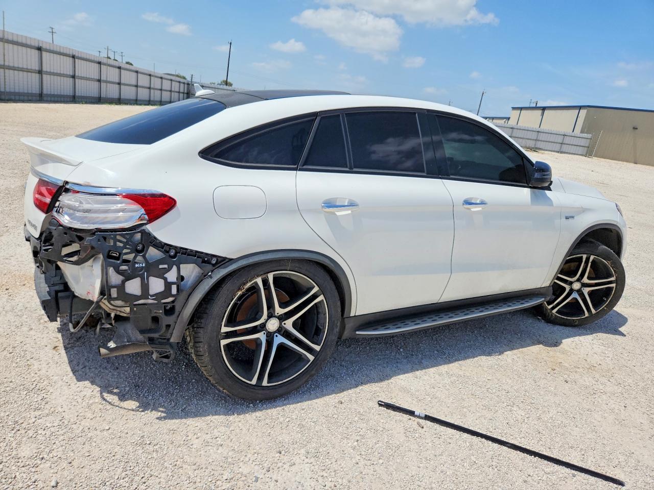 2016 Mercedes-benz Gle Coupe 450 4matic White vin: 4JGED6EB5GA014211