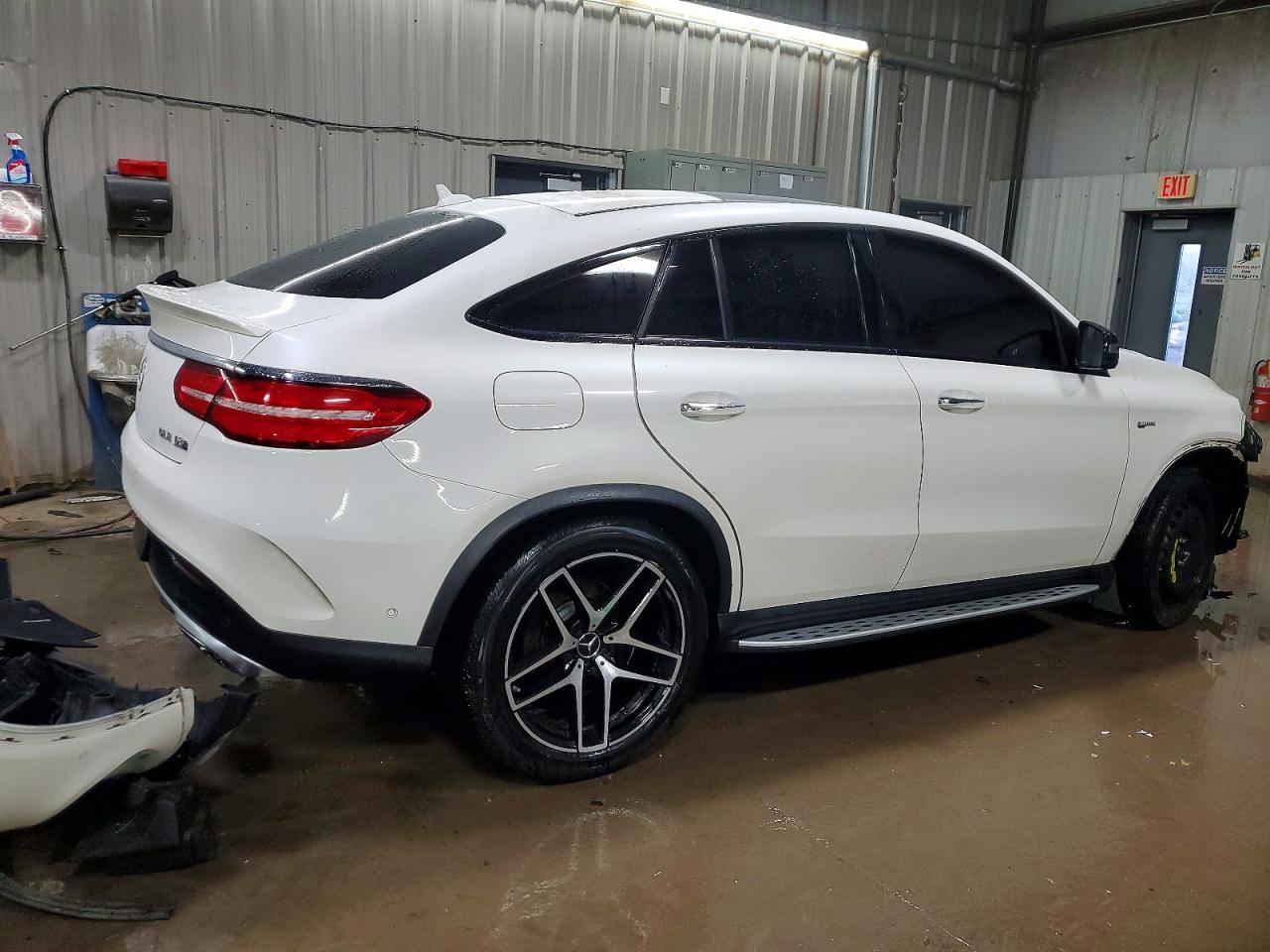 2017 Mercedes-benz Gle Coupe 43 Amg White vin: 4JGED6EB7HA066103