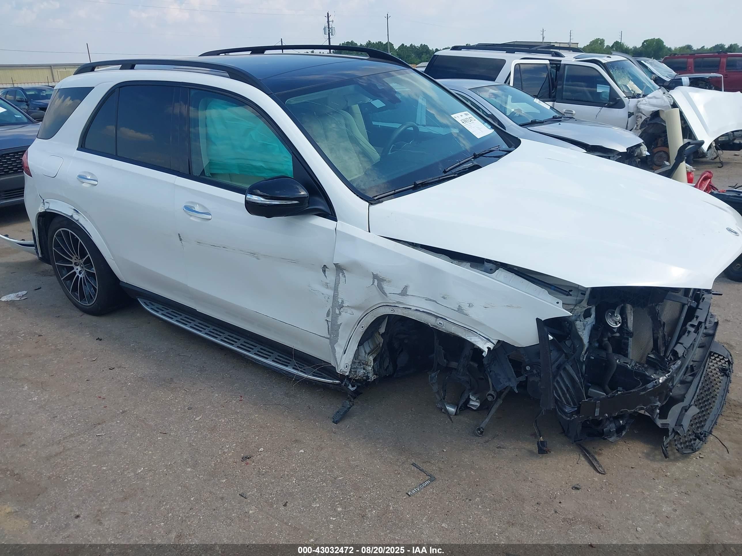 4JGFB4JB4MA483872