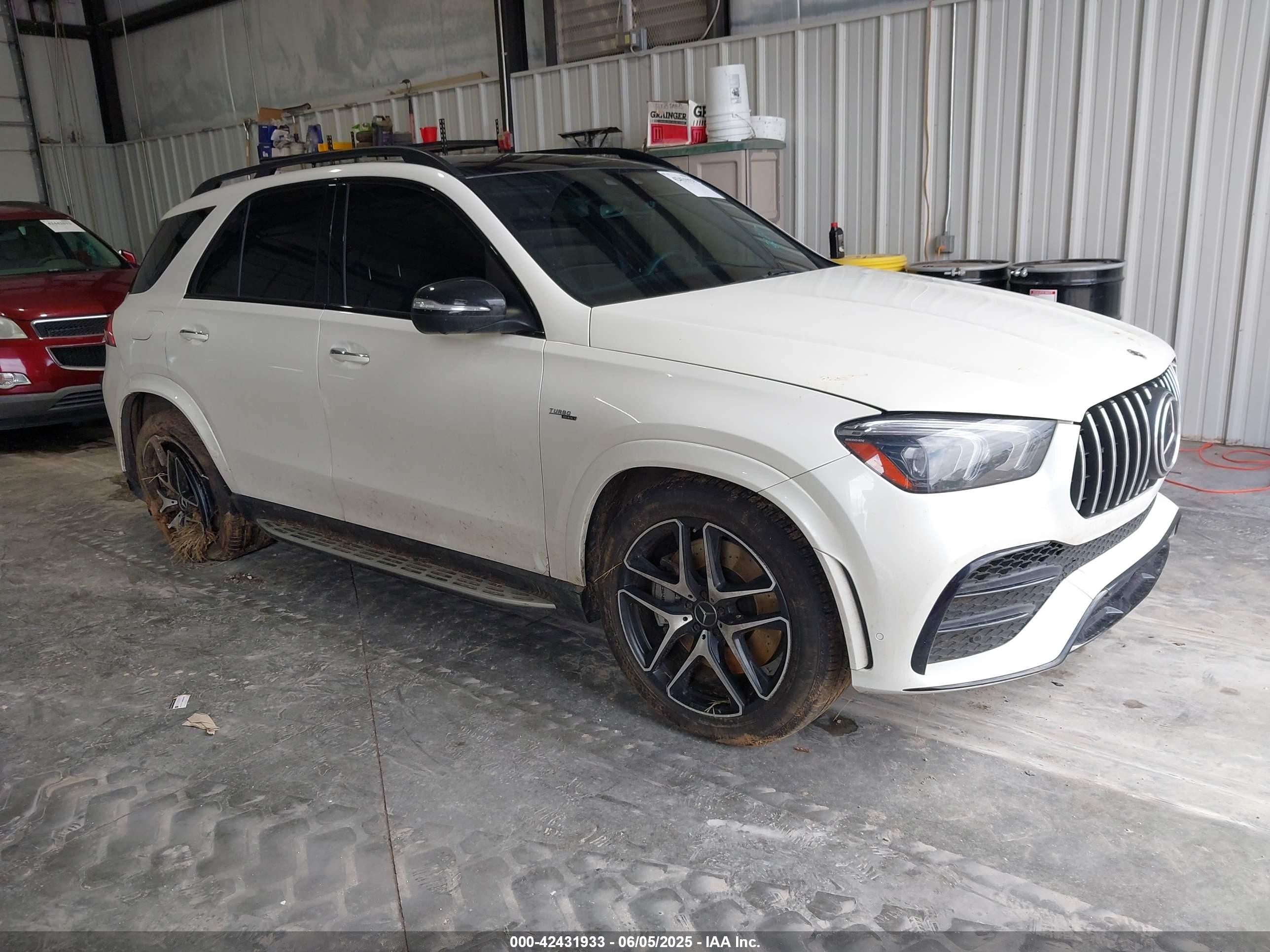 2021 Mercedes-benz Amg Gle 53 4matic White vin: 4JGFB6BBXMA563557