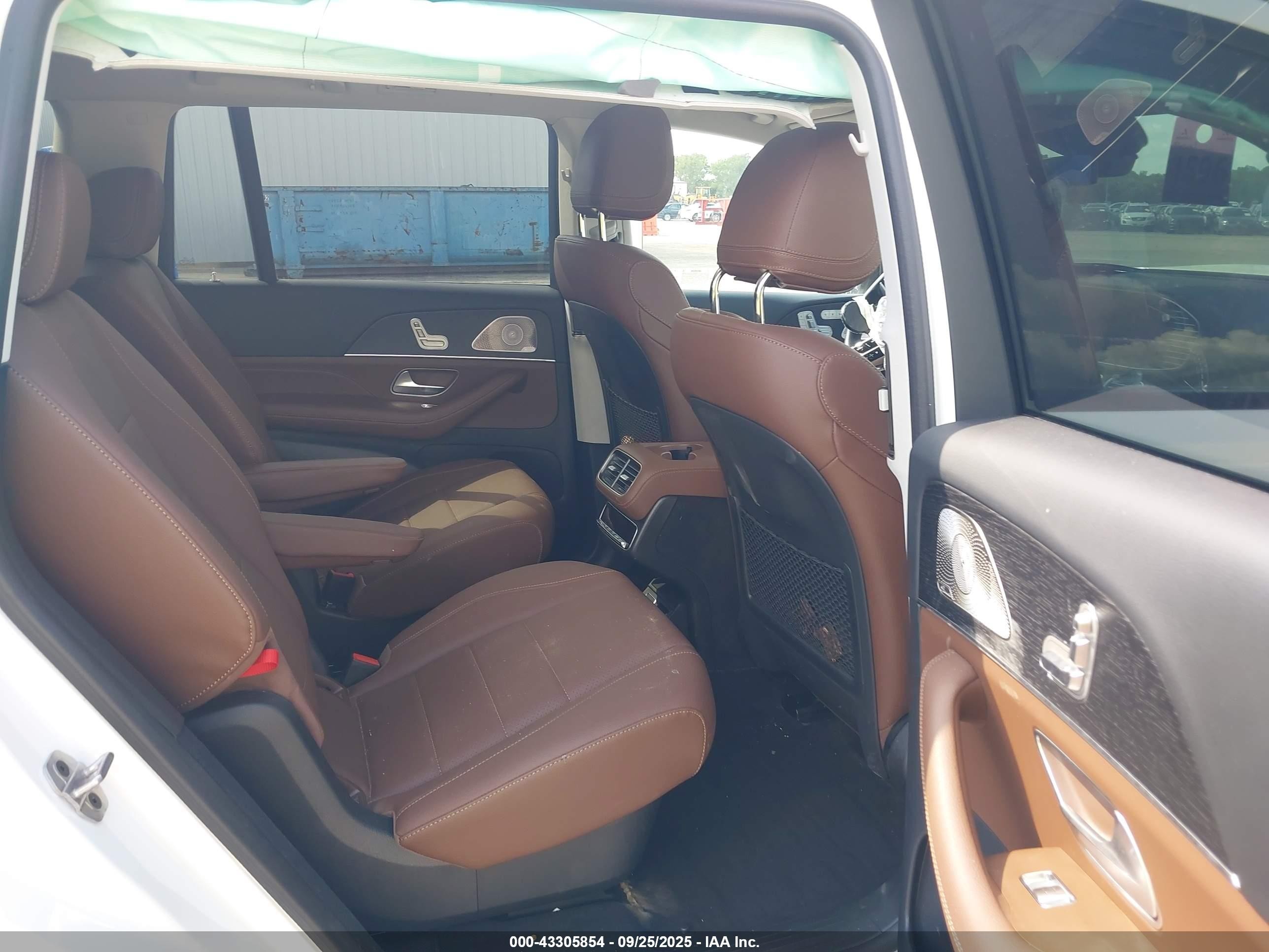 2024 Mercedes-benz Gls 450 4matic Белый vin: 4JGFF5KE1RB223238
