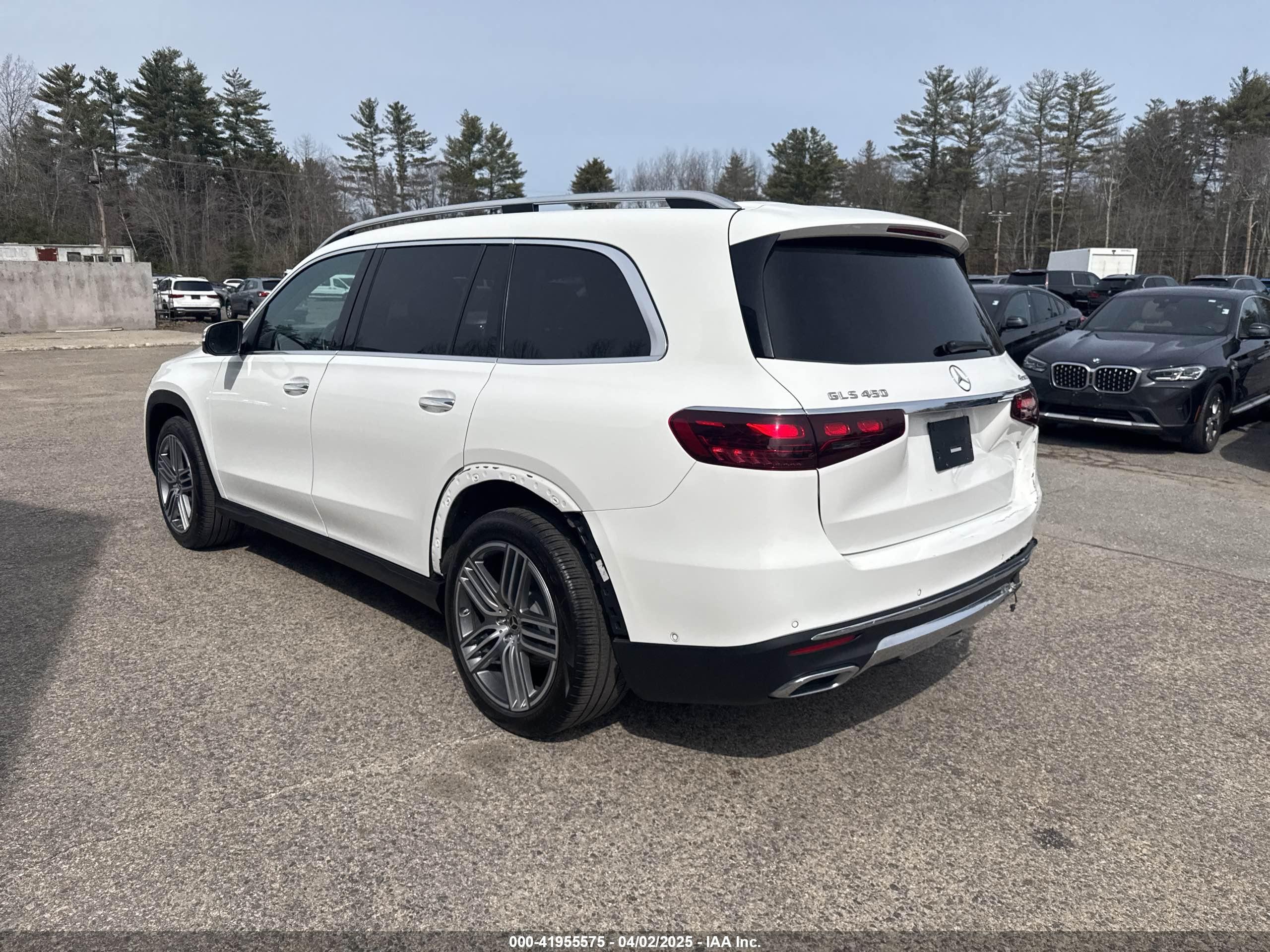 2024 Mercedes-benz Gls 450 4matic White vin: 4JGFF5KE4RB041758