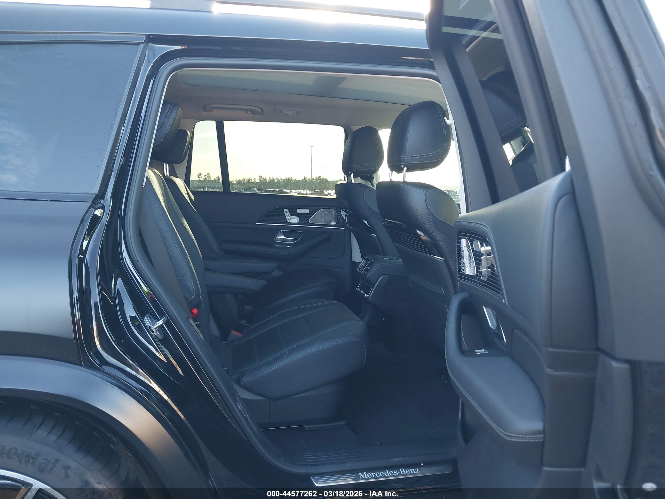 2024 Mercedes-benz Gls 580 4matic Black vin: 4JGFF8FE0RB224652